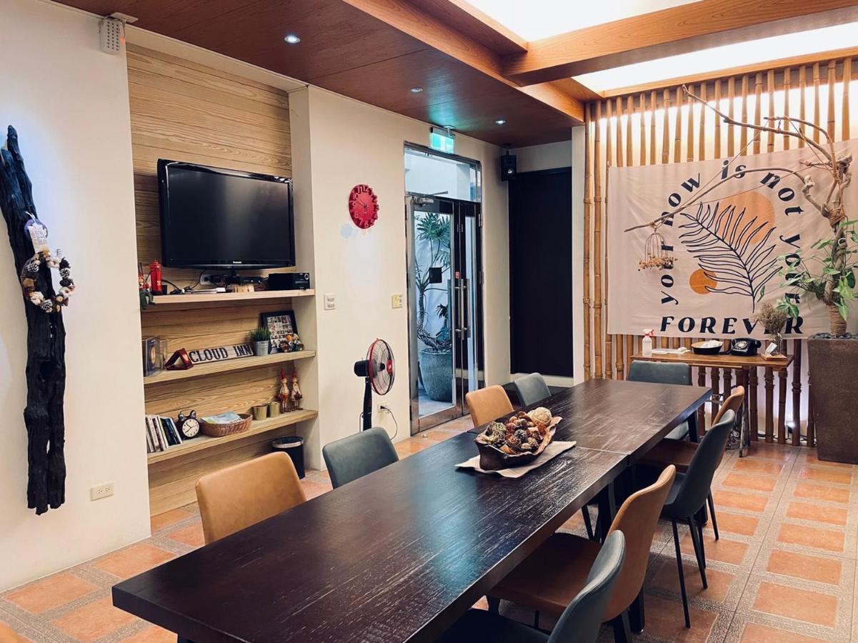 Cloud Inn Hengchun South Gate Exterior photo