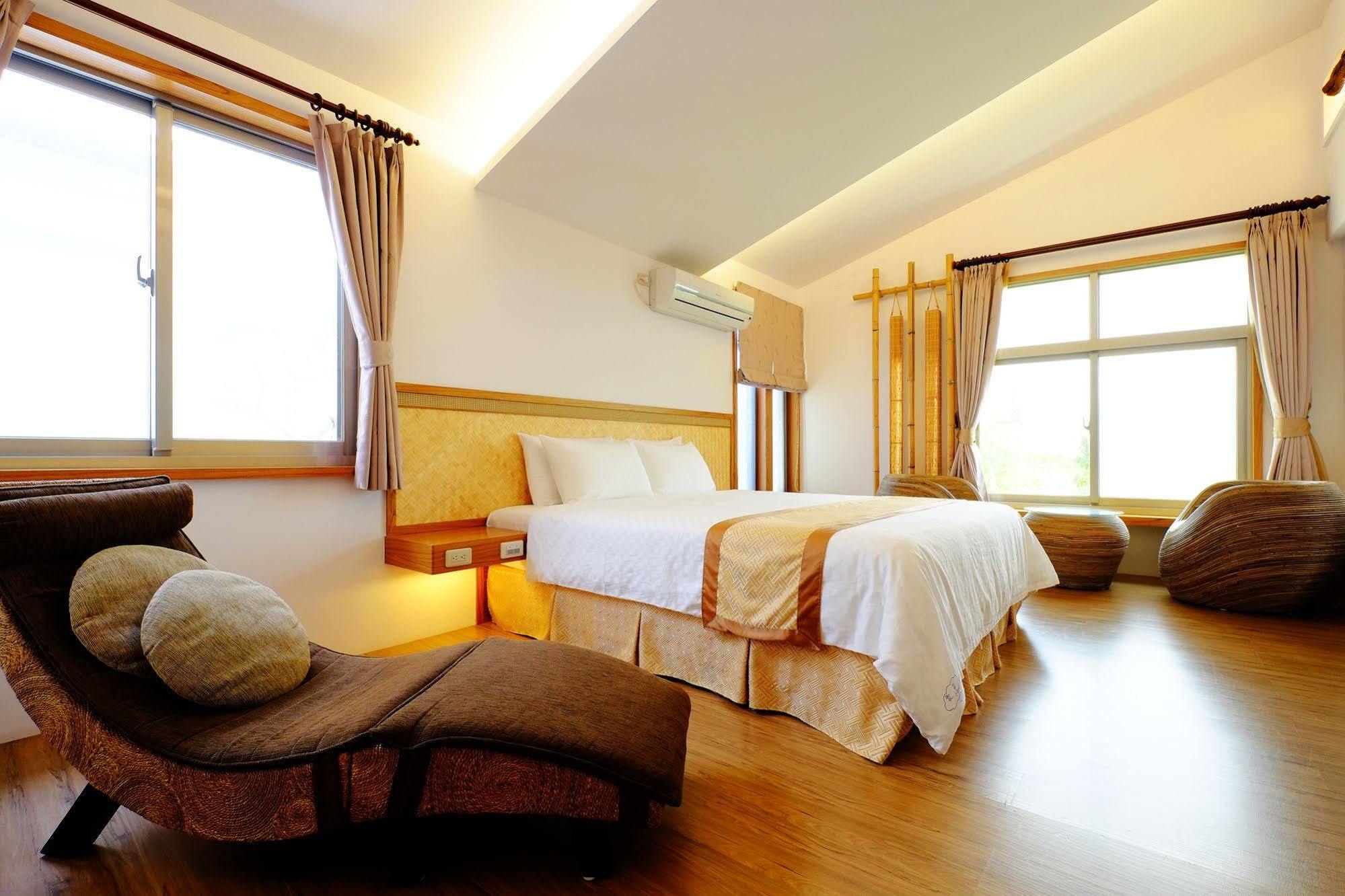 Cloud Inn Hengchun South Gate Exterior photo