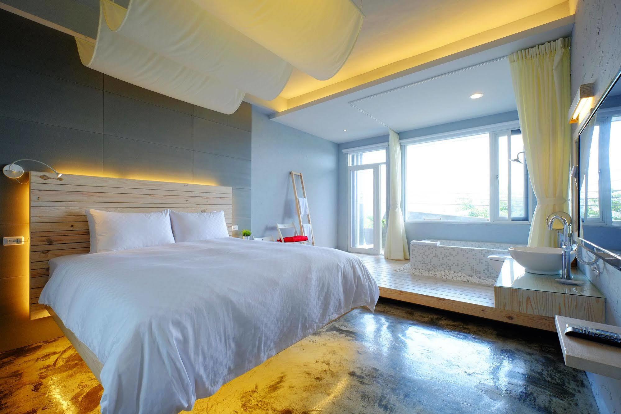 Cloud Inn Hengchun South Gate Exterior photo
