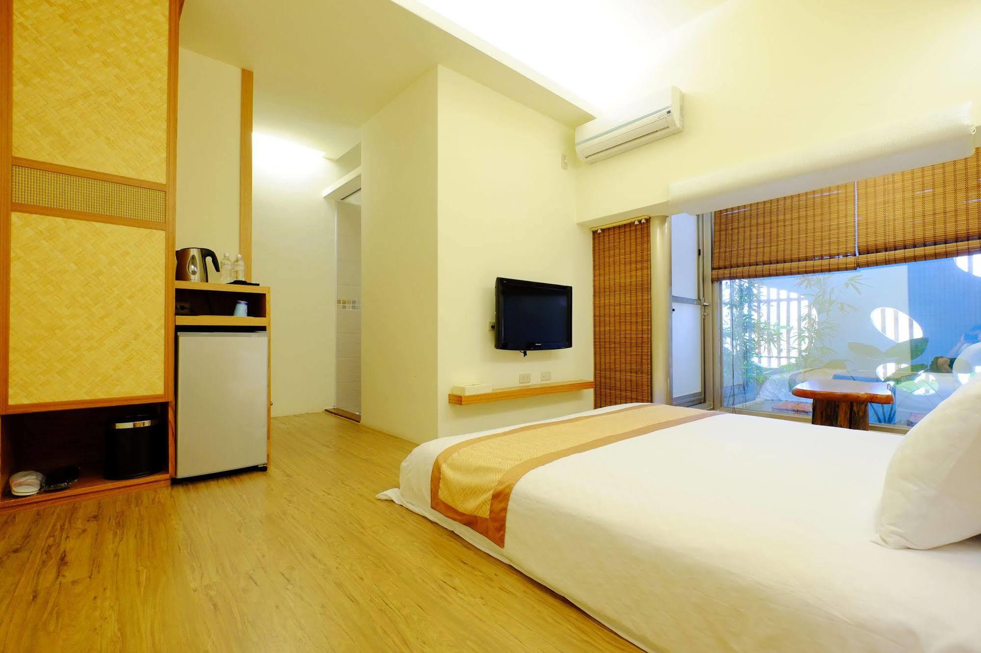 Cloud Inn Hengchun South Gate Exterior photo